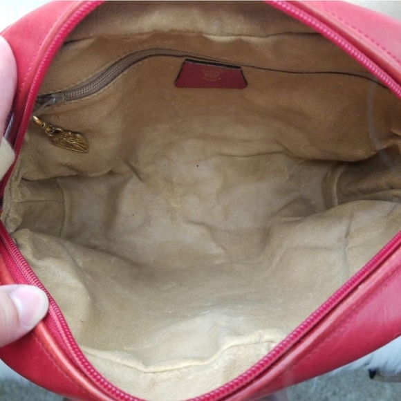 Authentic Vintage Gucci Shoulder Bag - Picture 5 of 12